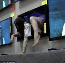 拿吃瓜宣传恐怖视频